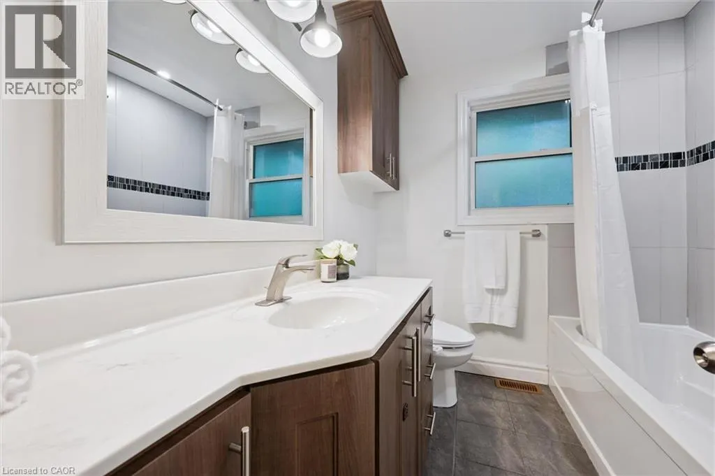89 MAYFIELD Avenue