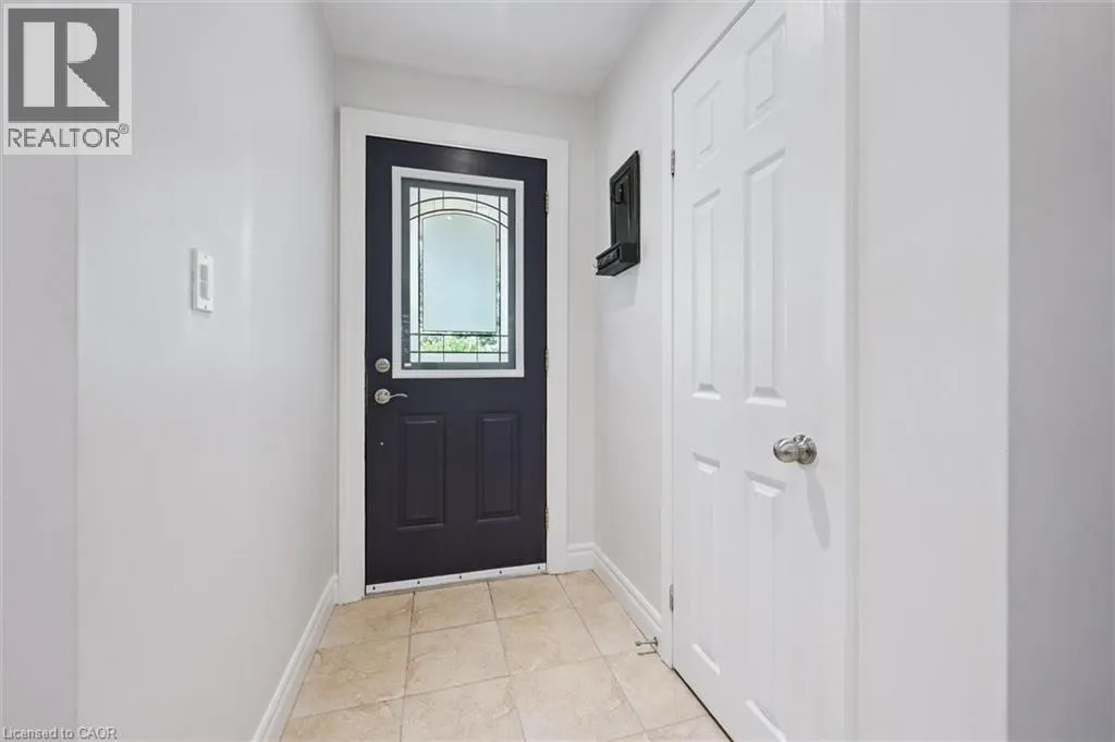 89 MAYFIELD Avenue