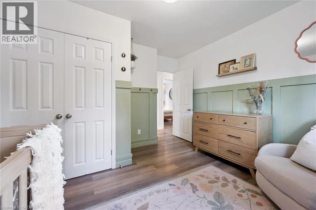 89 MAYFIELD Avenue