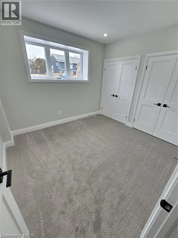 18 HINCKS Street Unit# B, #B