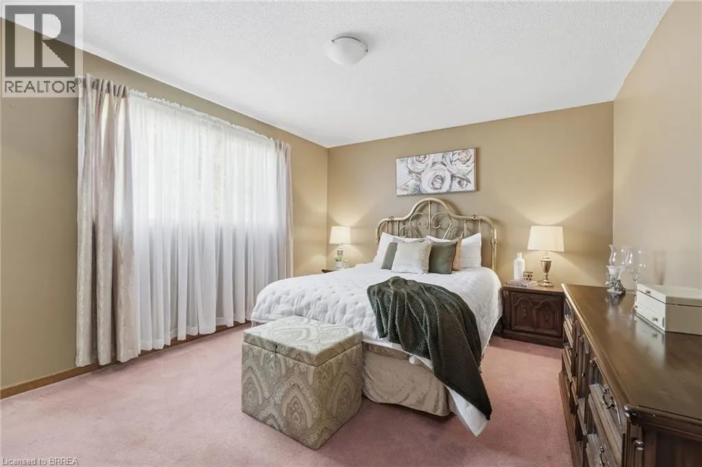 23 VANCE Crescent