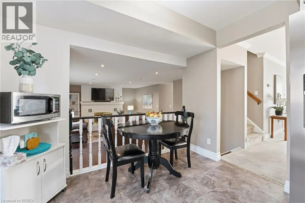 23 VANCE Crescent