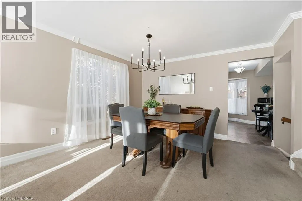 23 VANCE Crescent