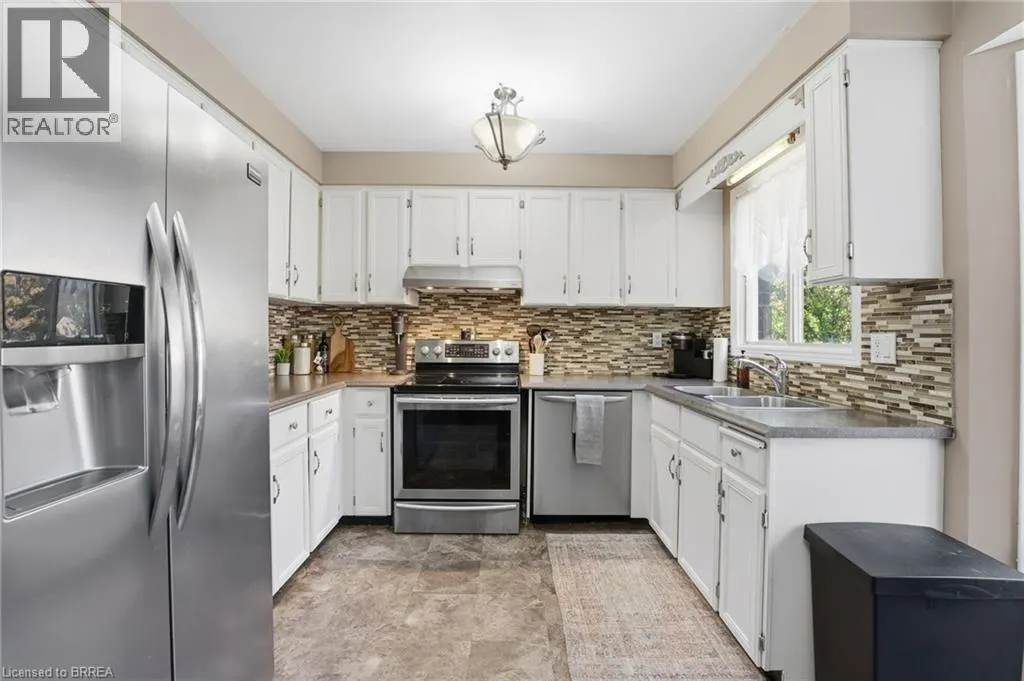 23 VANCE Crescent