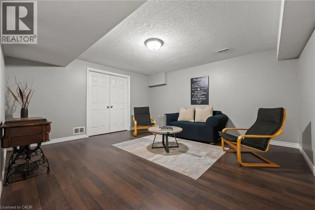 8 PAMELA Lane