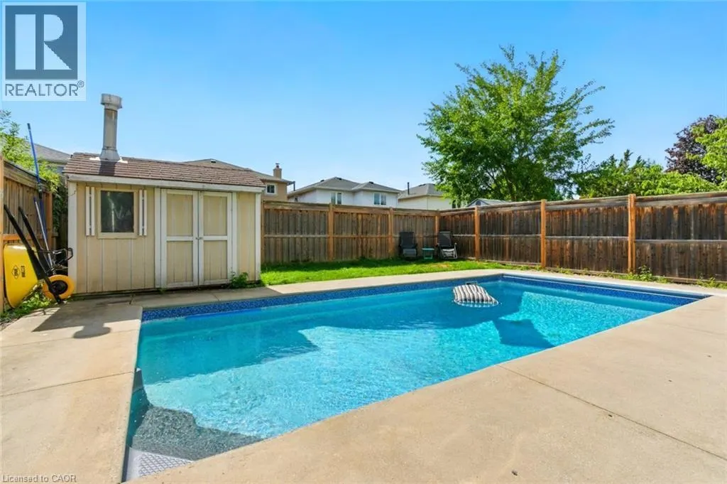 580 DEERHURST Drive