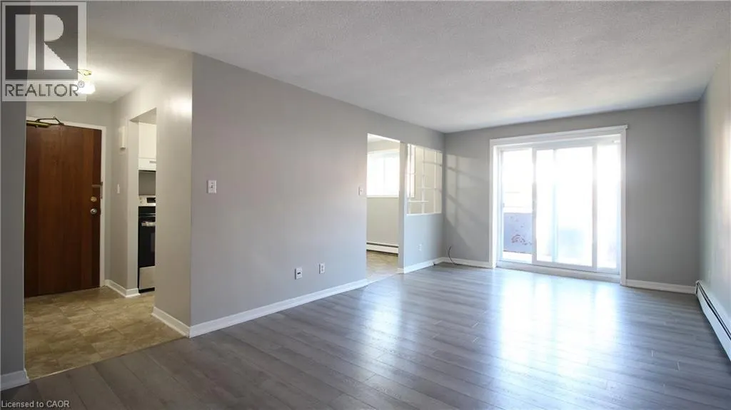 529 PARKSIDE Drive Unit# 7, #7