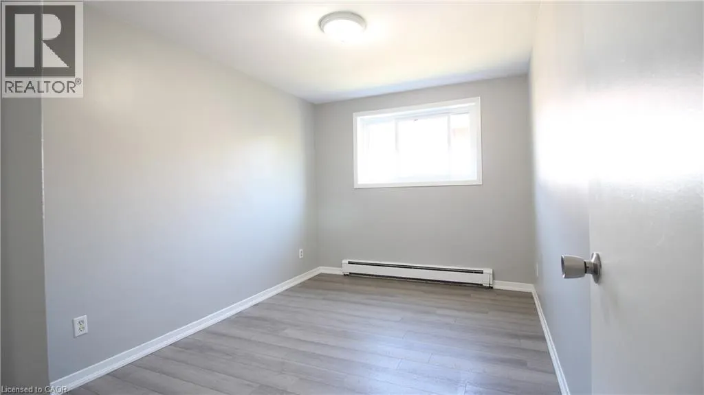 529 PARKSIDE Drive Unit# 7, #7