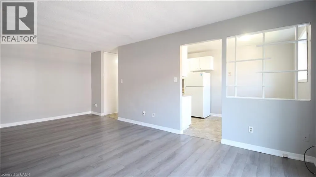 529 PARKSIDE Drive Unit# 7, #7