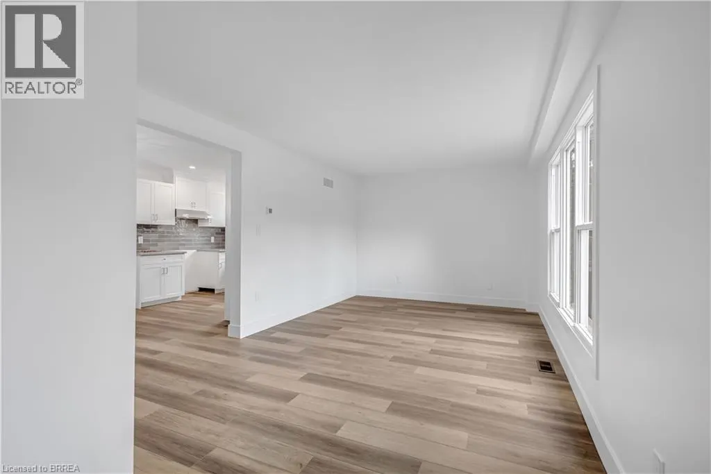 34 OAKHILL Drive Unit# 20B, #20B