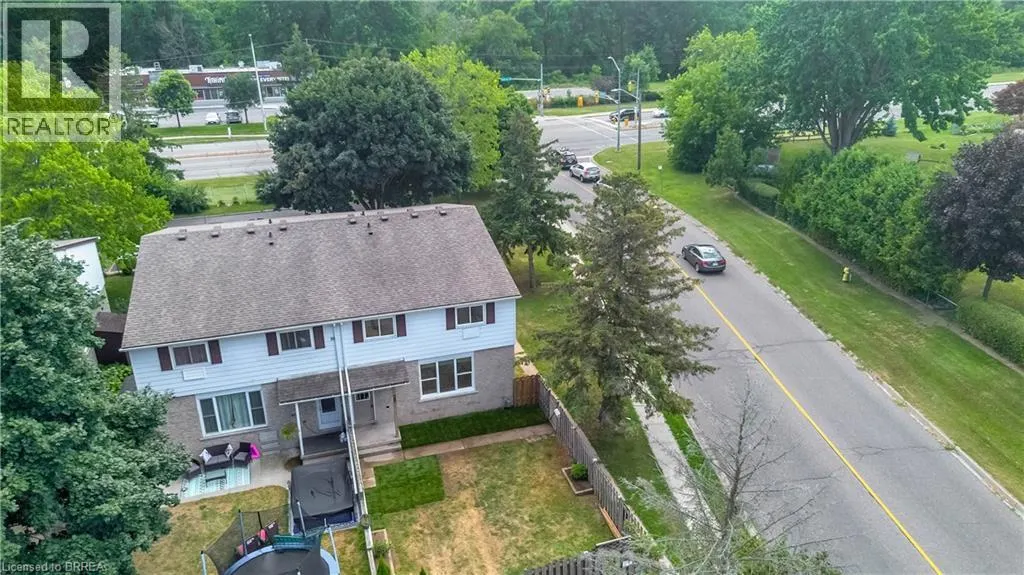 34 OAKHILL Drive Unit# 20B, #20B