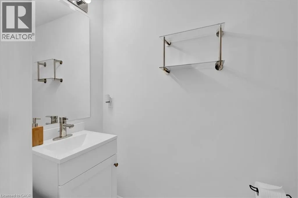 383 DUNDAS Street E Unit# 26, #26