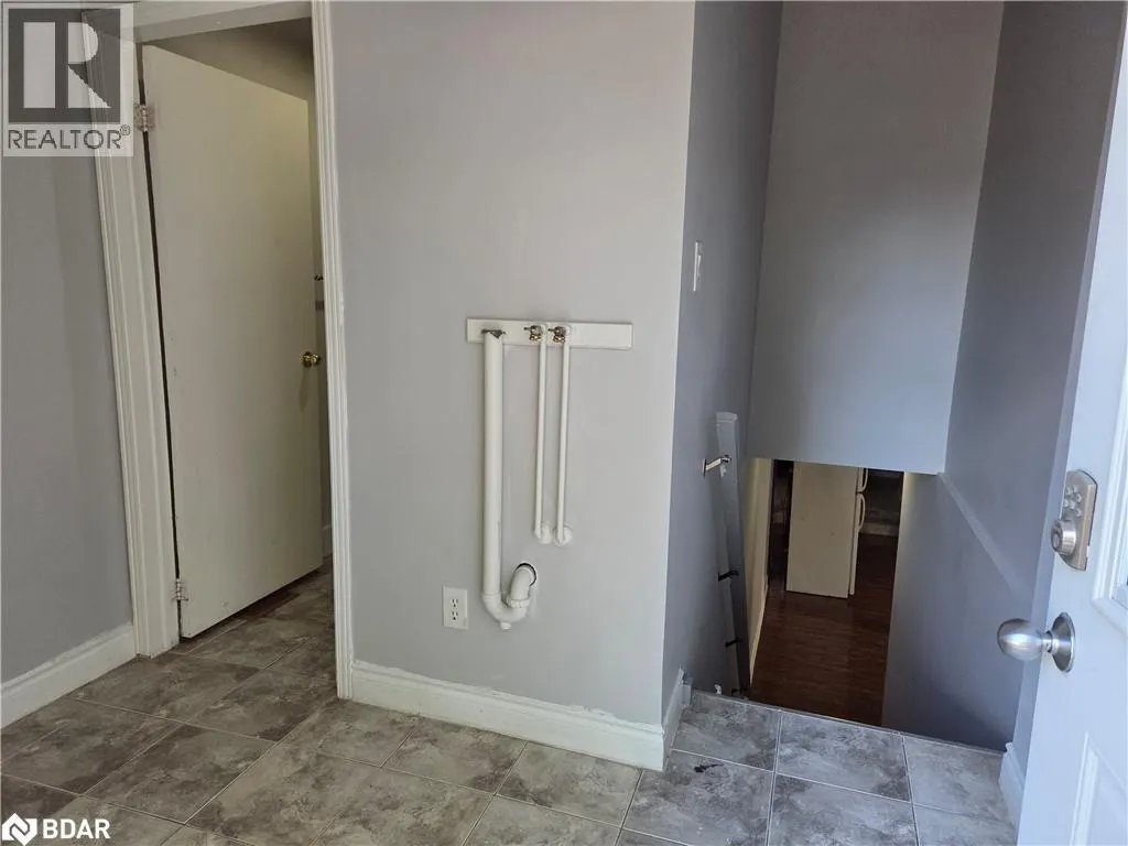 34 TORONTO Street Unit# BSMT, #BSMT