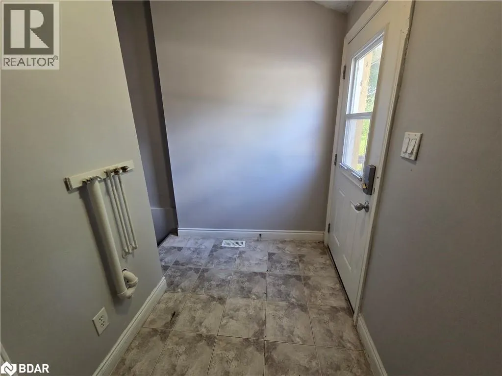 34 TORONTO Street Unit# BSMT, #BSMT