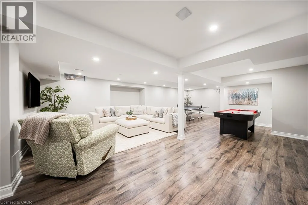 1246 OLD CARRIAGE Way