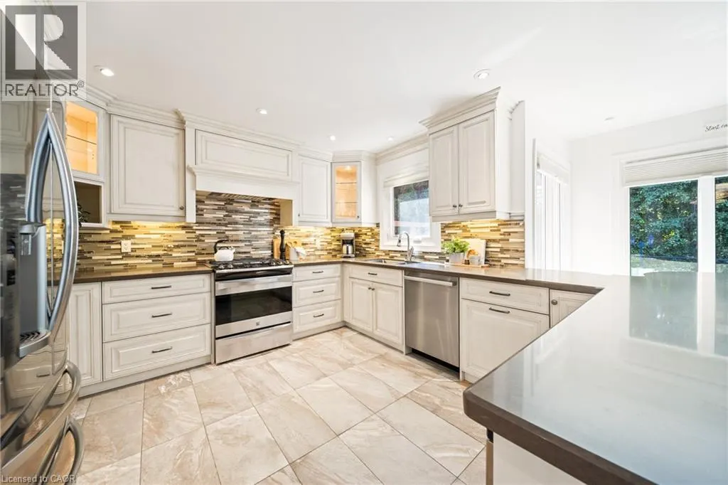 1246 OLD CARRIAGE Way