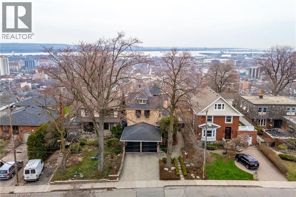 91 MOUNTAIN PARK Avenue