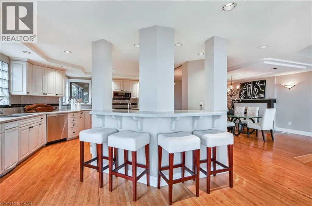 91 MOUNTAIN PARK Avenue