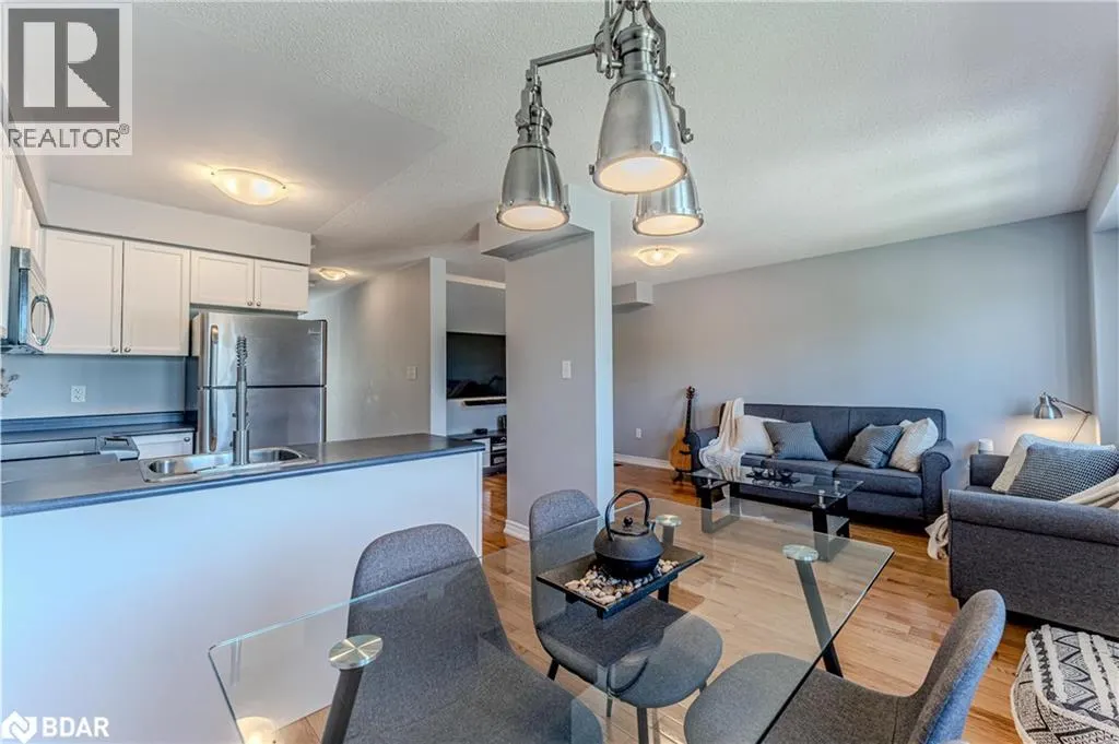 209 HARVIE Road Unit# 35, #35