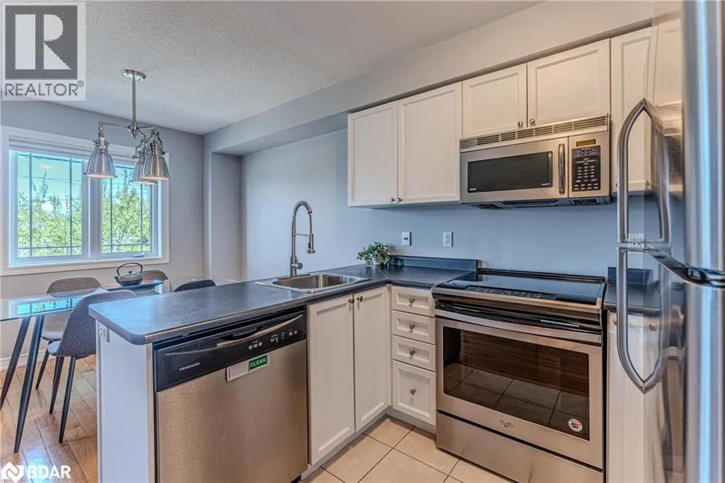 209 HARVIE Road Unit# 35, #35
