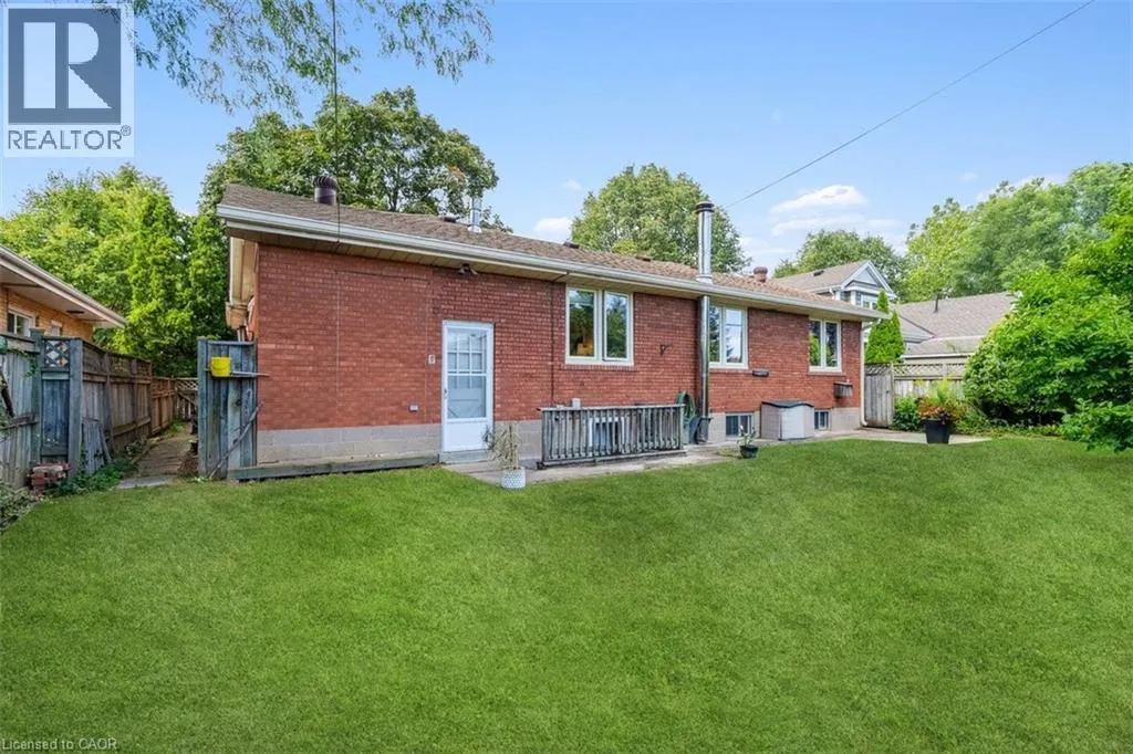 1424 ALFRED Crescent