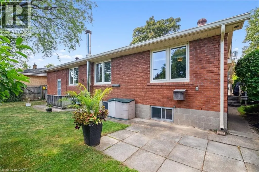 1424 ALFRED Crescent