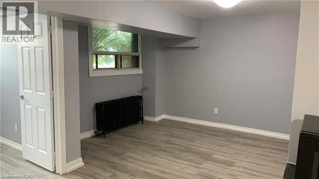 468 MAIN Street E Unit# 10, #10