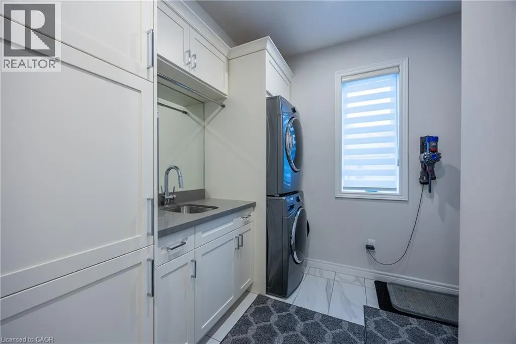 161A NEW LAKESHORE Road
