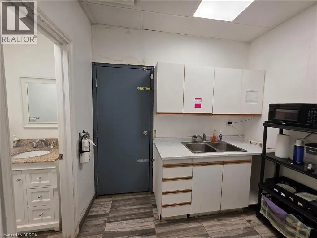 85 EMILIE Street Unit# Main Floor, #Main Floor