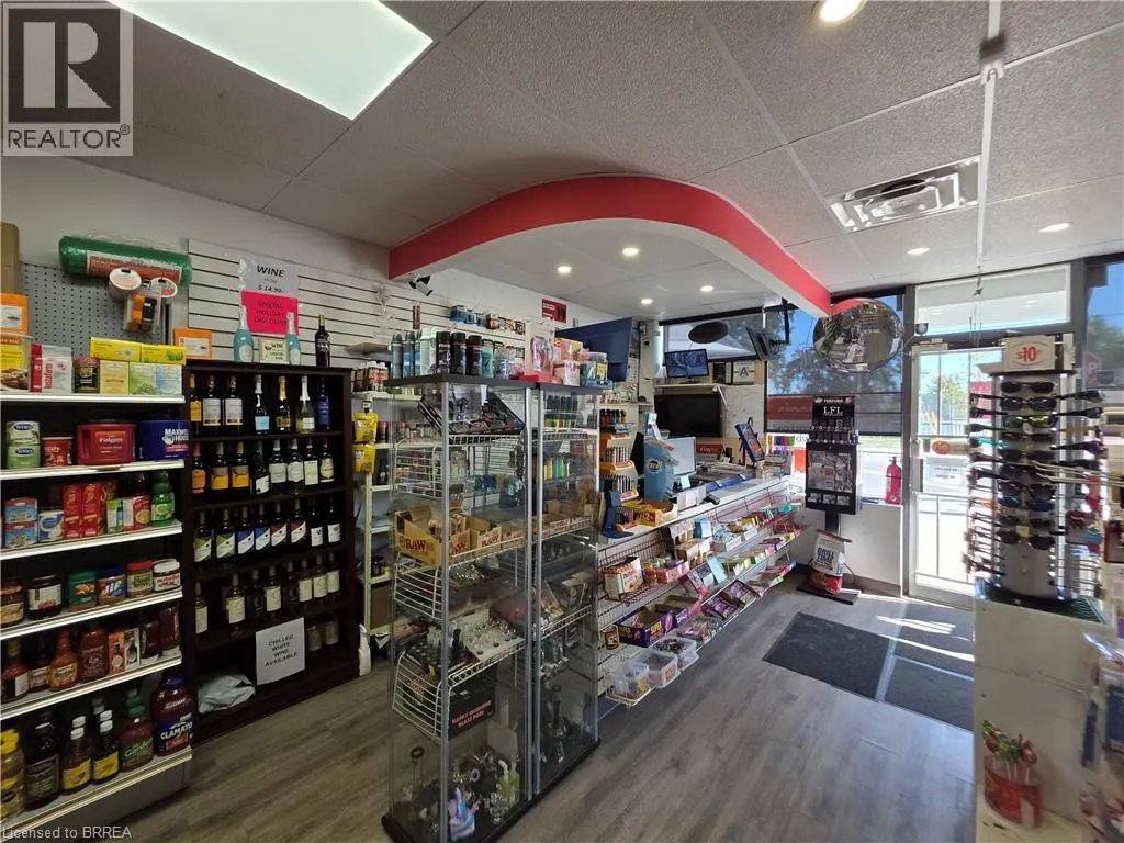 85 EMILIE Street Unit# Main Floor, #Main Floor