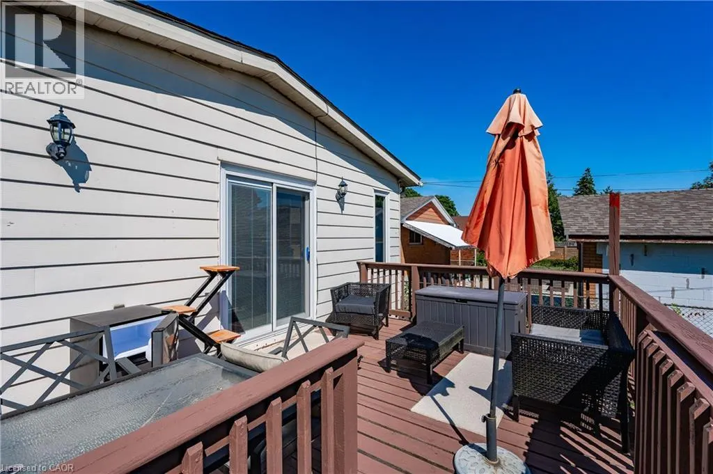 67 DESCHENE Avenue