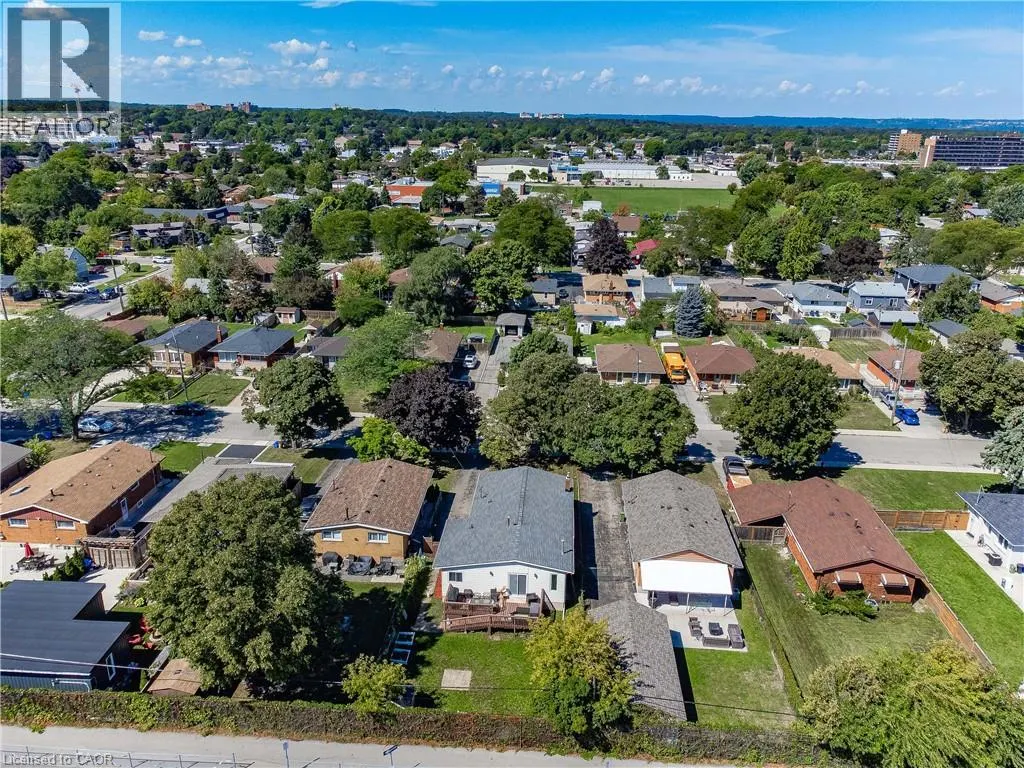 67 DESCHENE Avenue