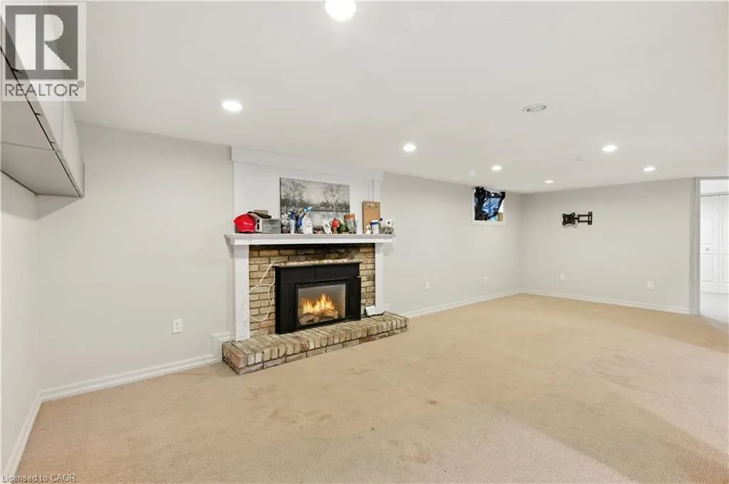 67 DESCHENE Avenue