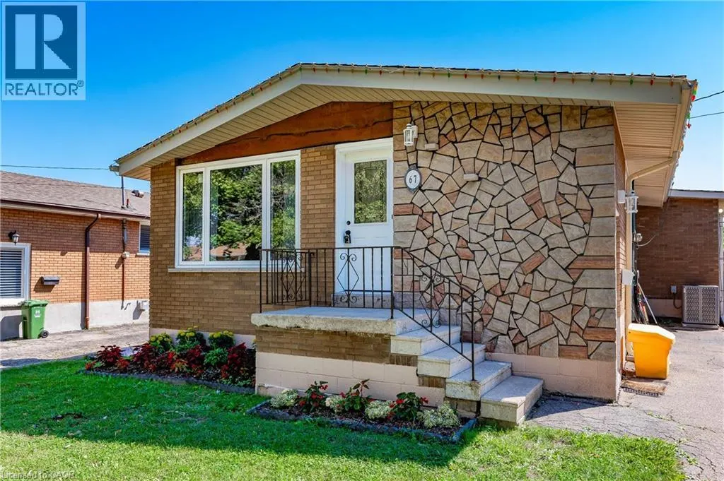 67 DESCHENE Avenue