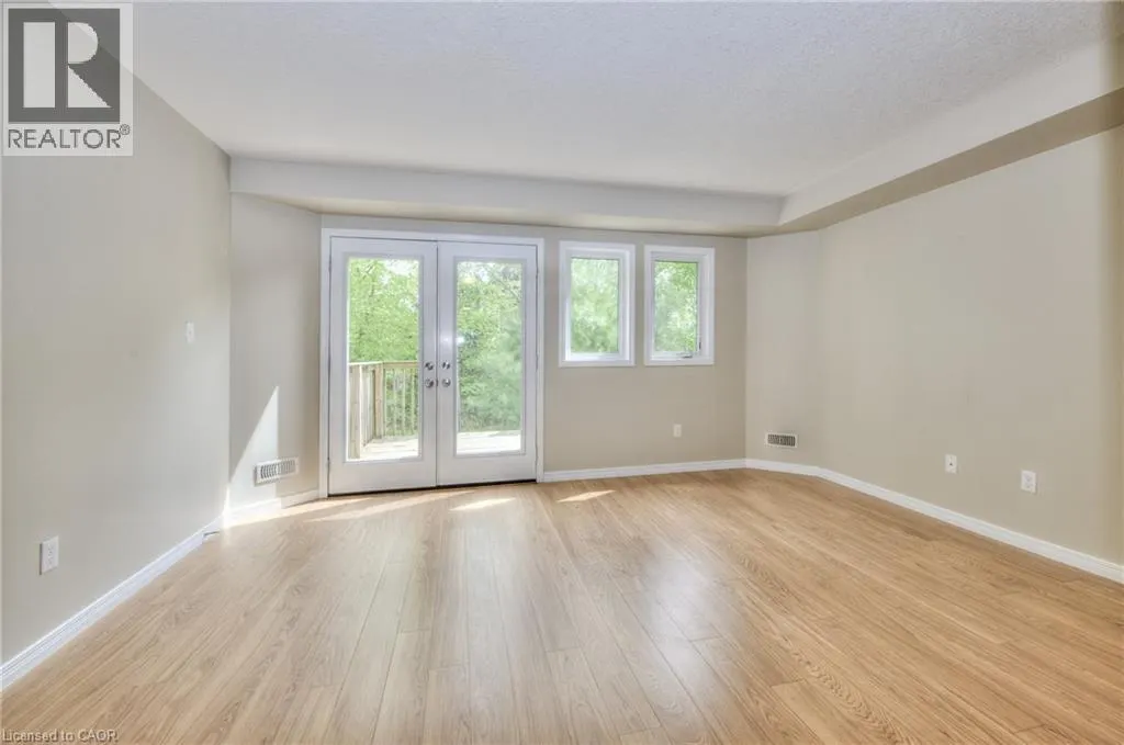 931 GLASGOW Street Unit# 8C, #8C