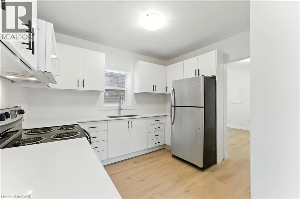176 BALSAM Avenue S Unit# 1, #1