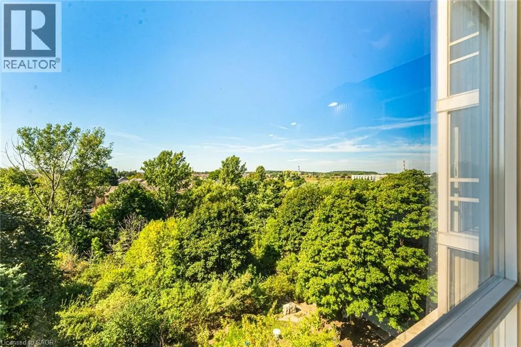 50 EGLINTON Avenue W Unit# 408, #408