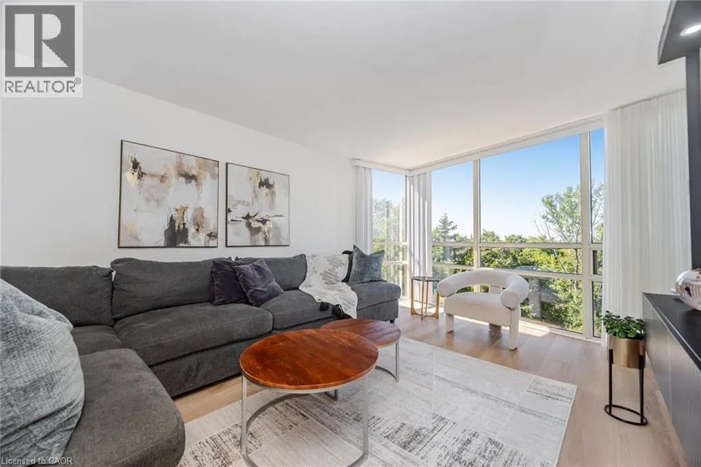50 EGLINTON Avenue W Unit# 408, #408