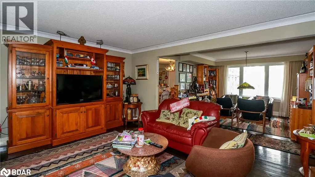 155 PARKSIDE Drive