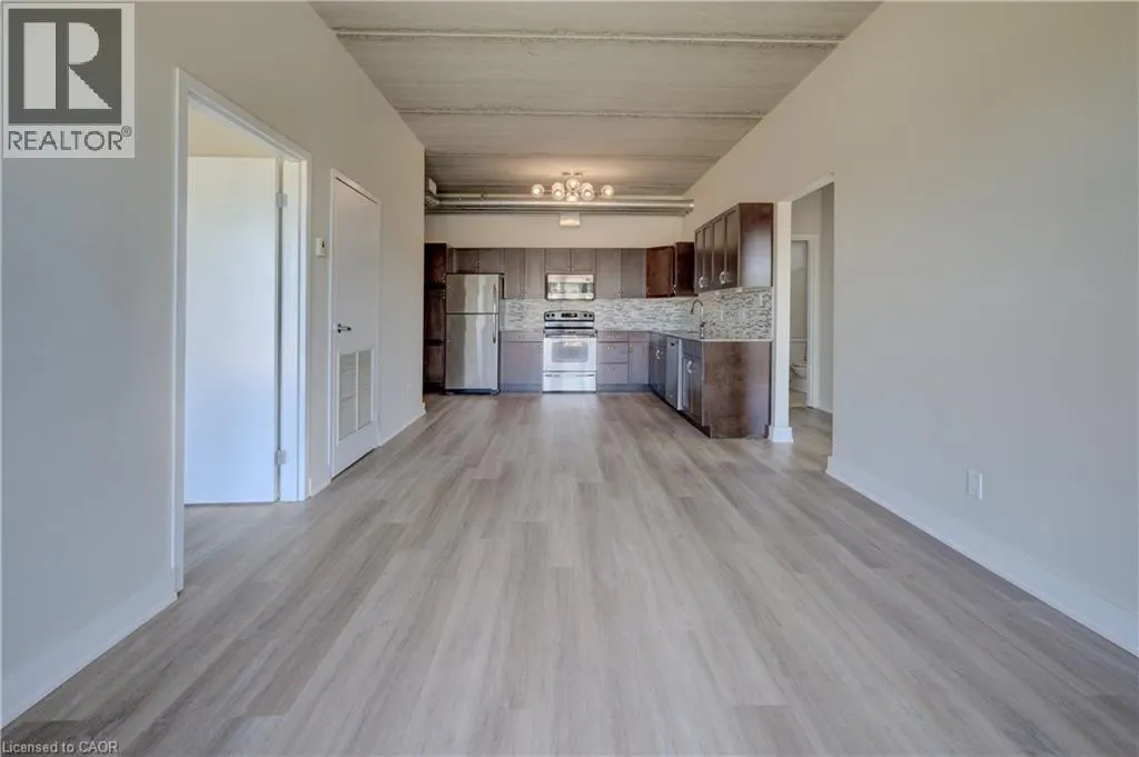36 REGINA Street Unit# 401, #401
