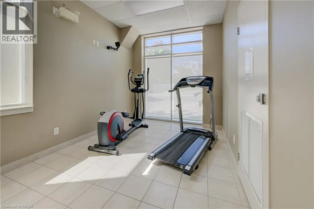 36 REGINA Street Unit# 401, #401