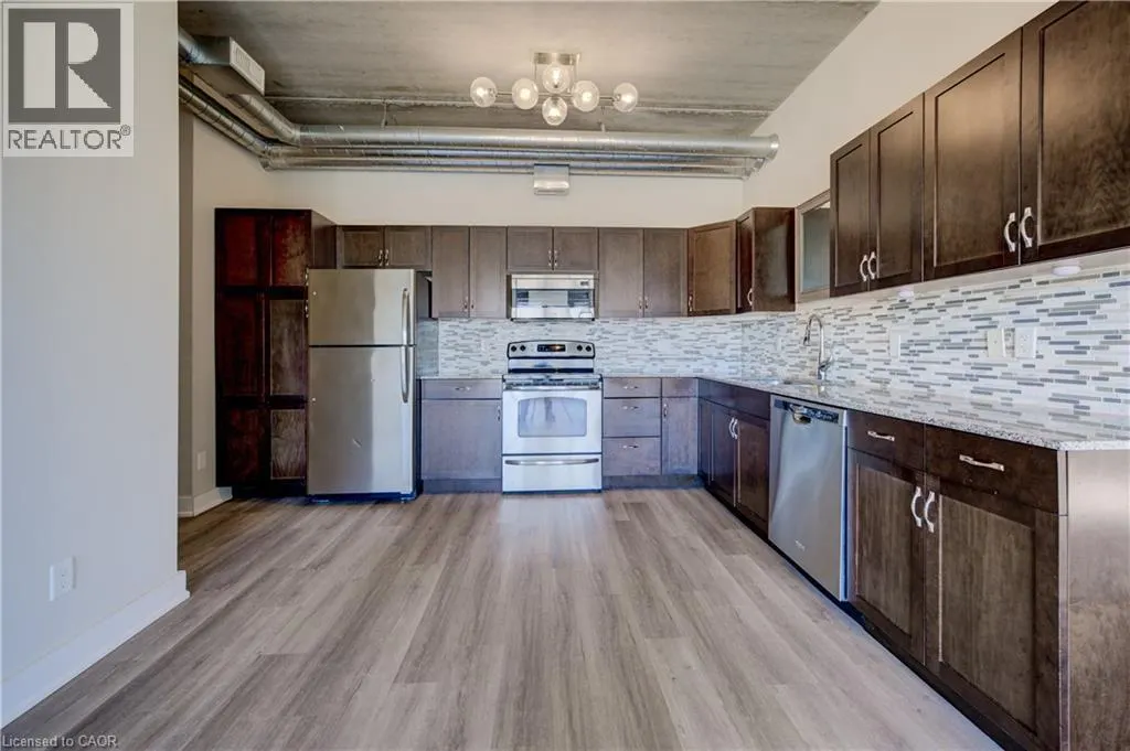 36 REGINA Street Unit# 401, #401