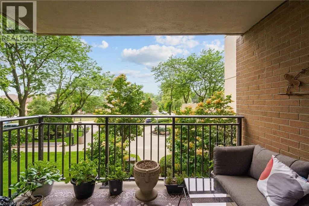 500 GREEN Road Unit# 218, #218