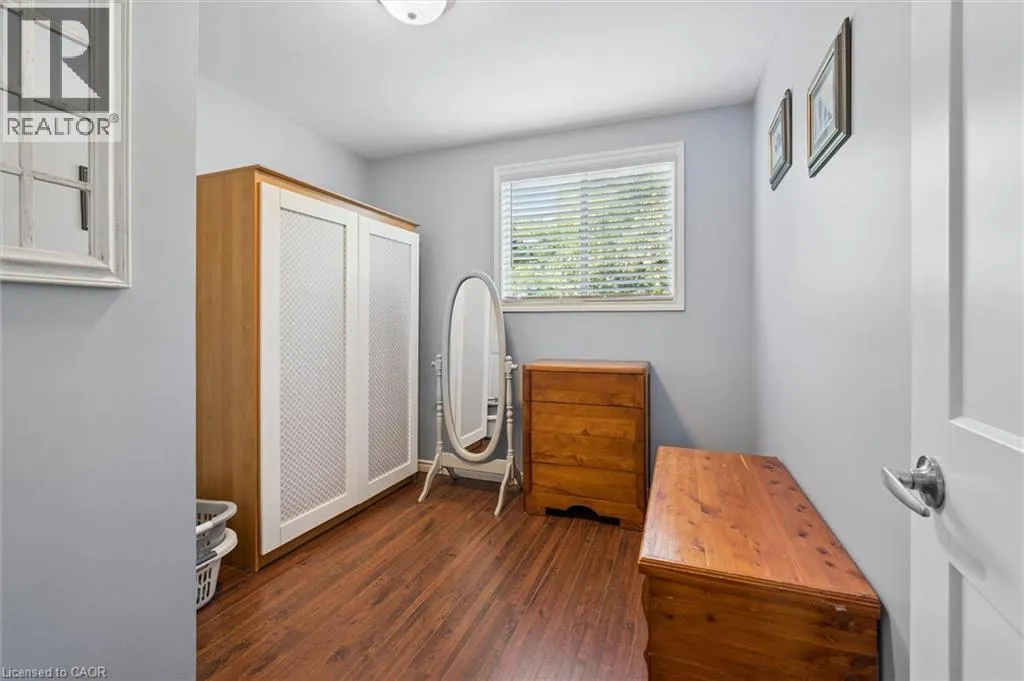 174 SUNPOINT Crescent