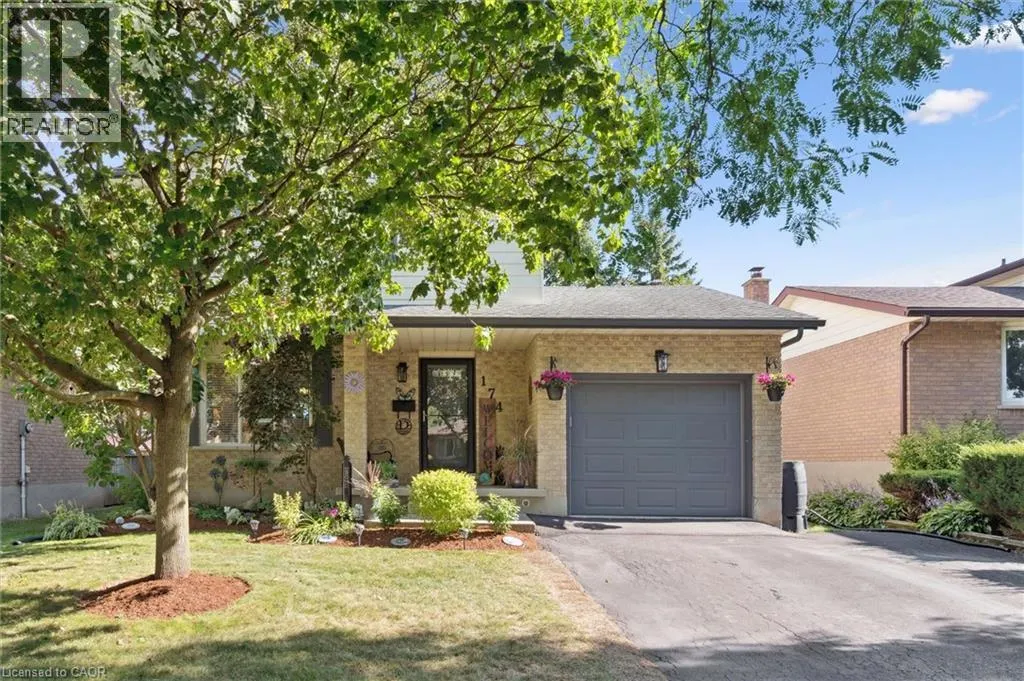 174 SUNPOINT Crescent