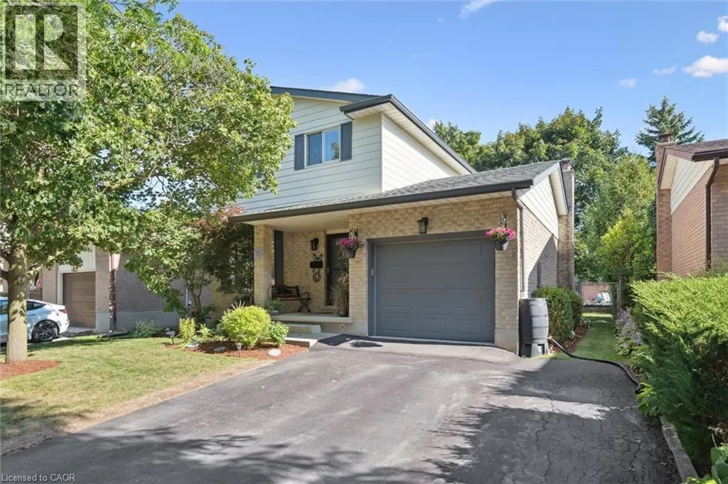 174 SUNPOINT Crescent