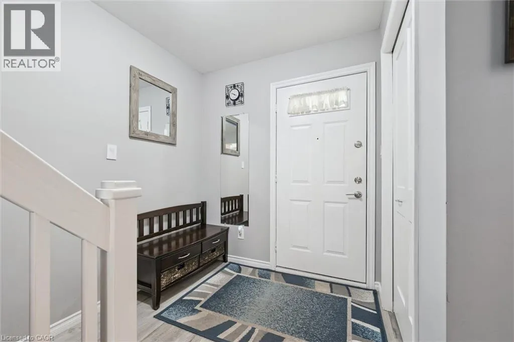 174 SUNPOINT Crescent