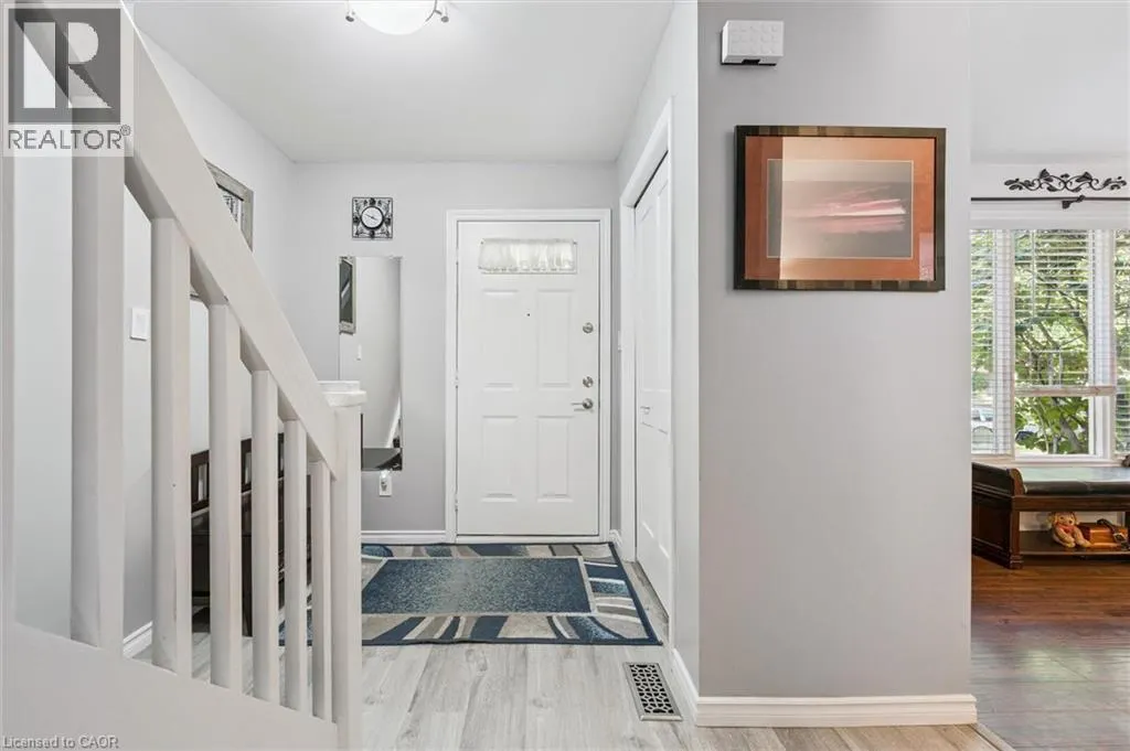 174 SUNPOINT Crescent