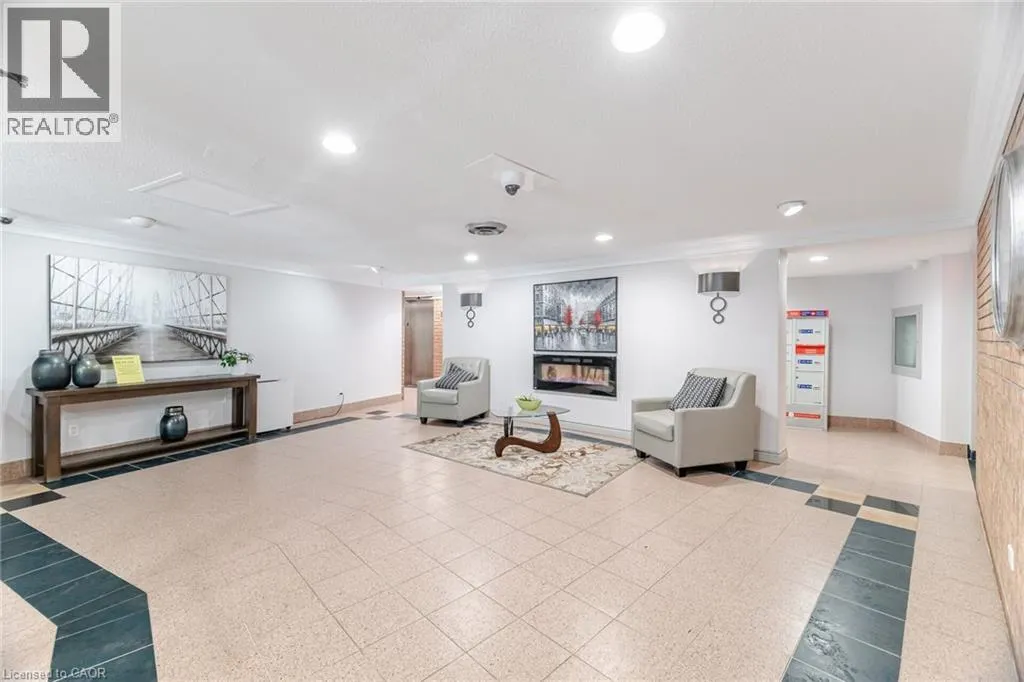 1240 MARLBOROUGH Court Unit# 606, #606