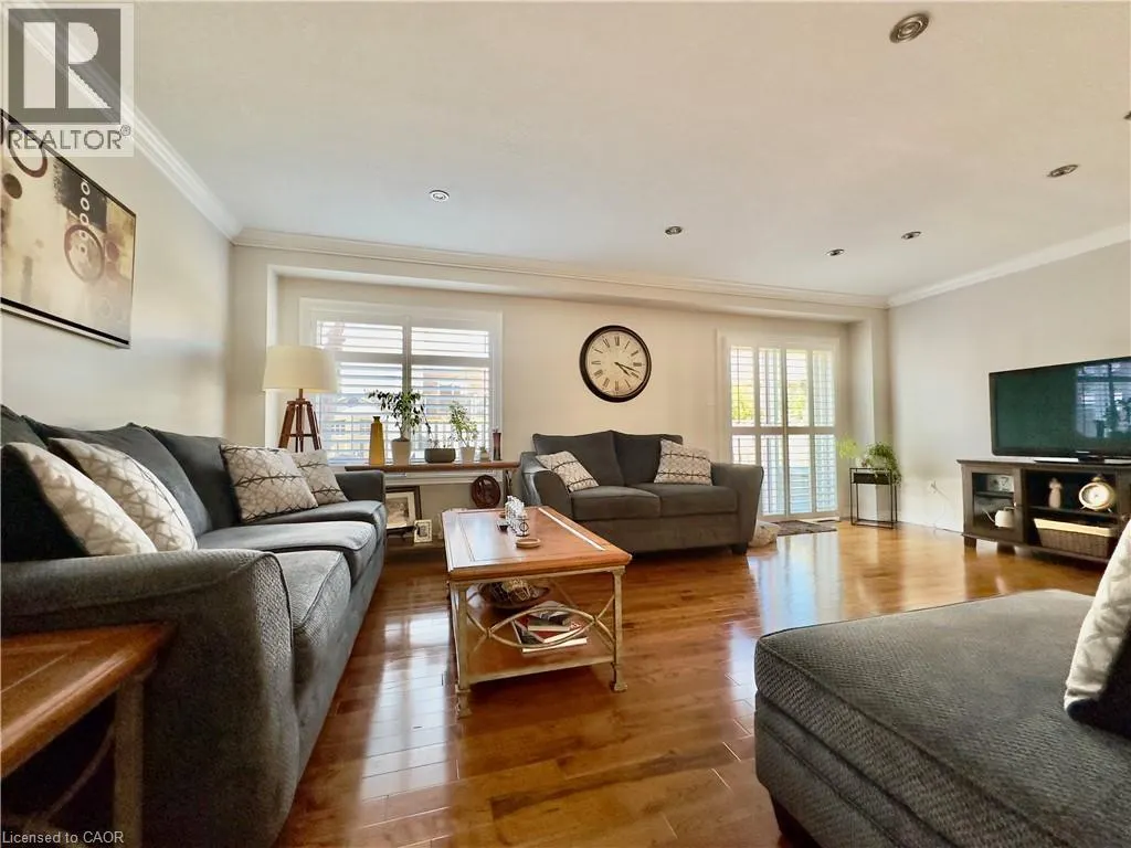 1409 OLD ZELLER Drive